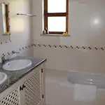 Abf18v3 Moradia Qualidade E Piscina,lindas V * 알부페이라